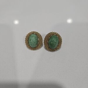Vintage Gold and Turquoise Oval Clip On Earrings